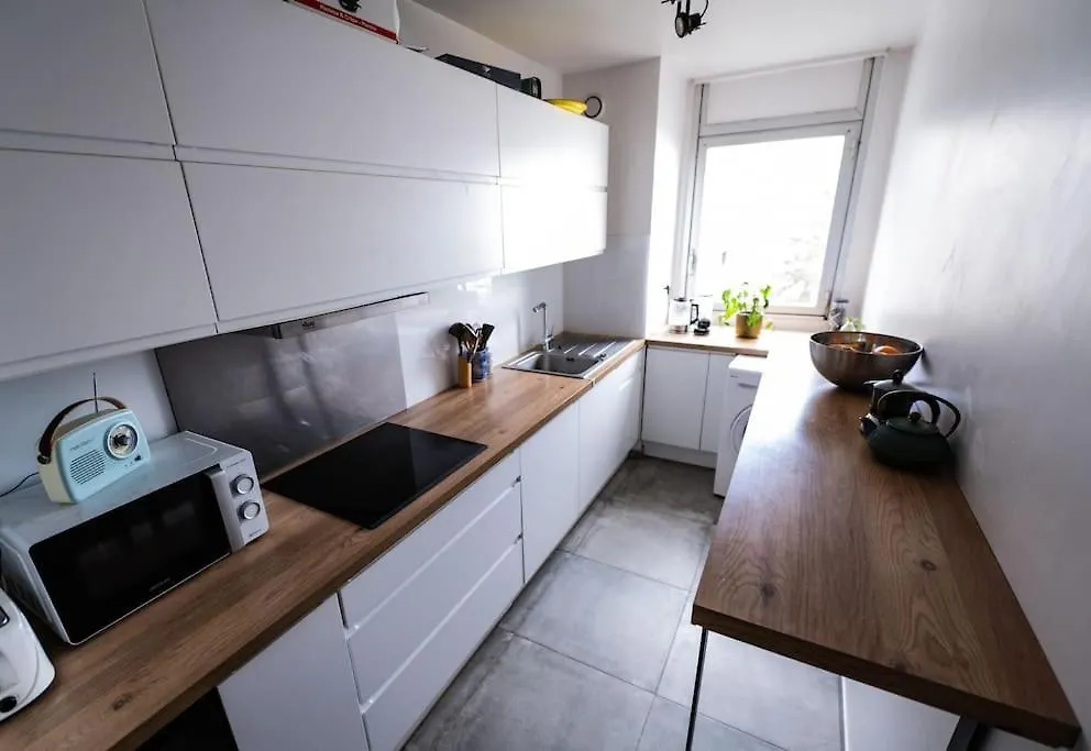 Cozy And Spacious Apartment París