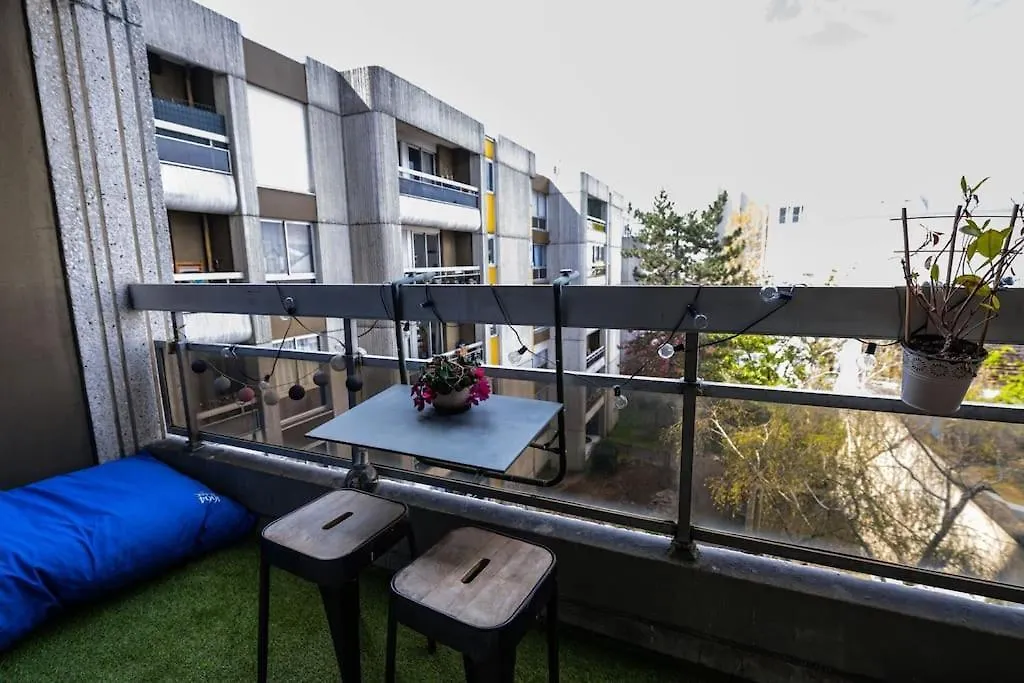 Cozy And Spacious Apartment París