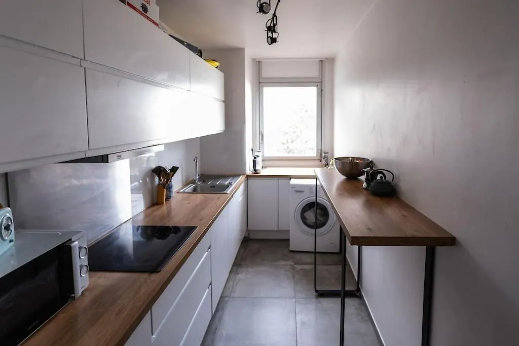 Cozy And Spacious Apartment París